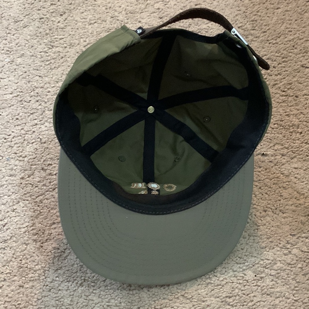 Hat - Picture 2 of 3